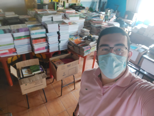 Filantropia Arrecadação de livros para a Escola Estadual Professor João Câmara